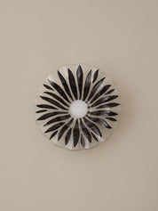 Sydenstricker  BLACK DAISY FUSED GLASS - Bowl & Plate