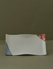 RECTANGULAR PLATE WITH HAND-PAINTED CORNERS