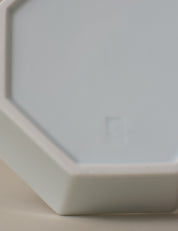 VINTAGE JAPANESE (FUKUSEN) OCTAGON SMALL PLATE