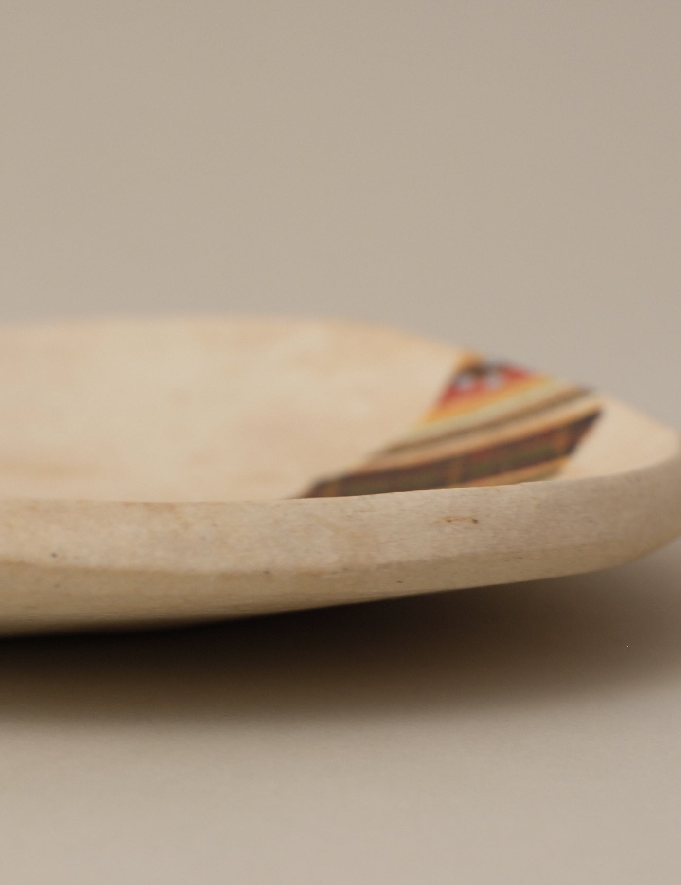 HANDCRAFTED CLOTH-PATTERN OVAL DISH