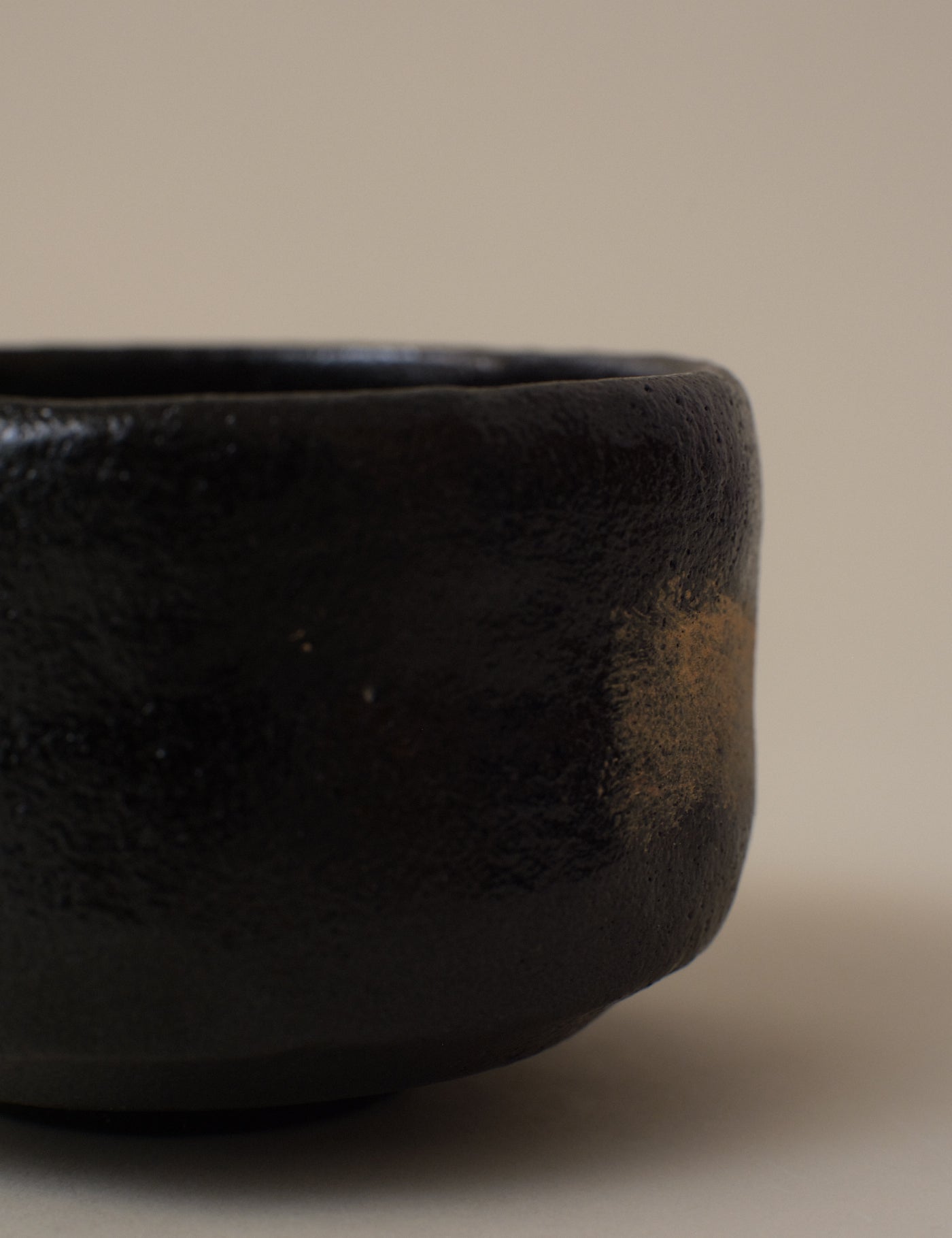 BLACK RAKU WARE BOWL WITH BOX